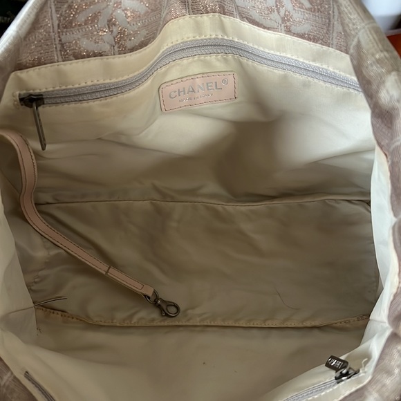 Authentic CHANEL TRAVEL LINE Tote - Picture 12 of 17